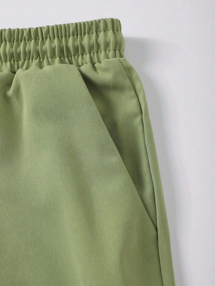 GREEN COCONAT MENS SHIRT & SHORT SET .